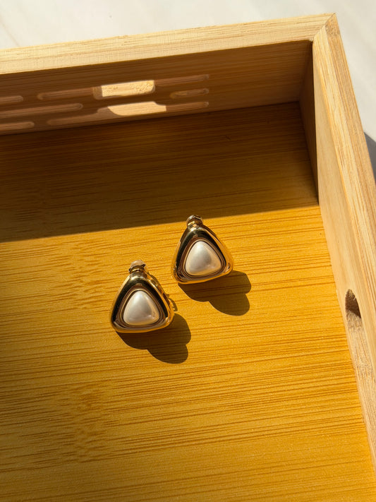 Milky Gold Studs