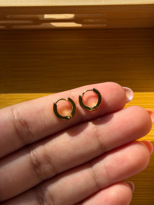 Mini Everyday Gold Hoops