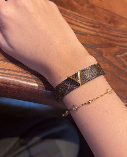 Glimmer Bracelet