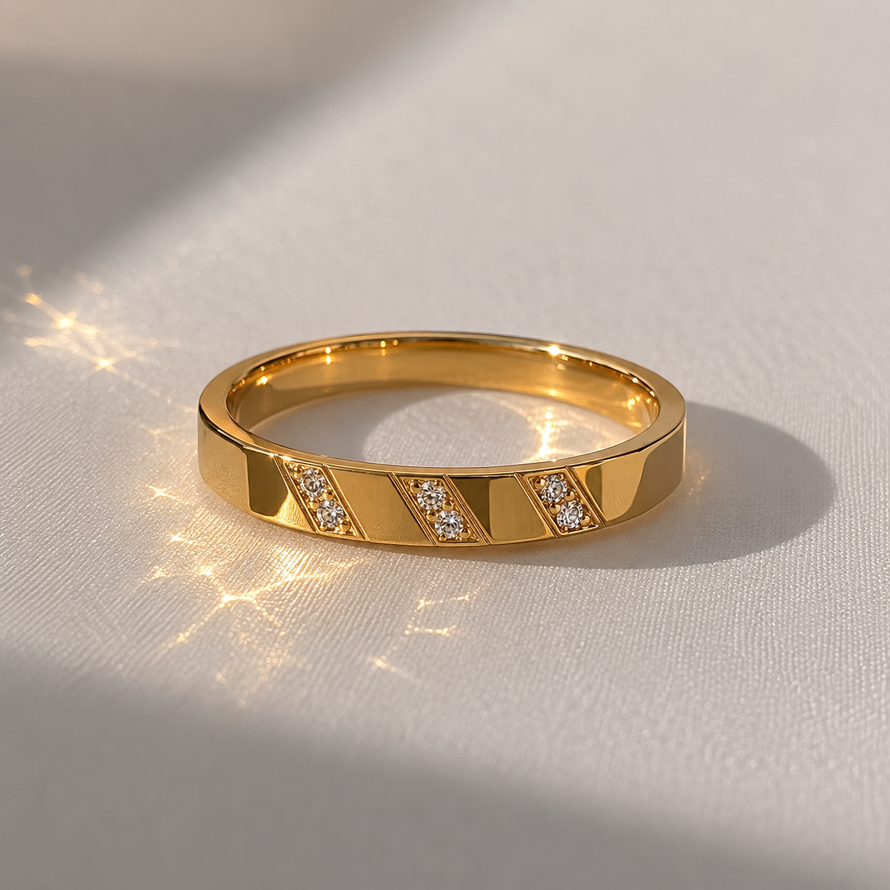 Elara Band Ring