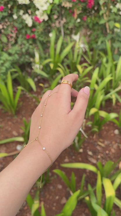 Sweetheart Hand Chain