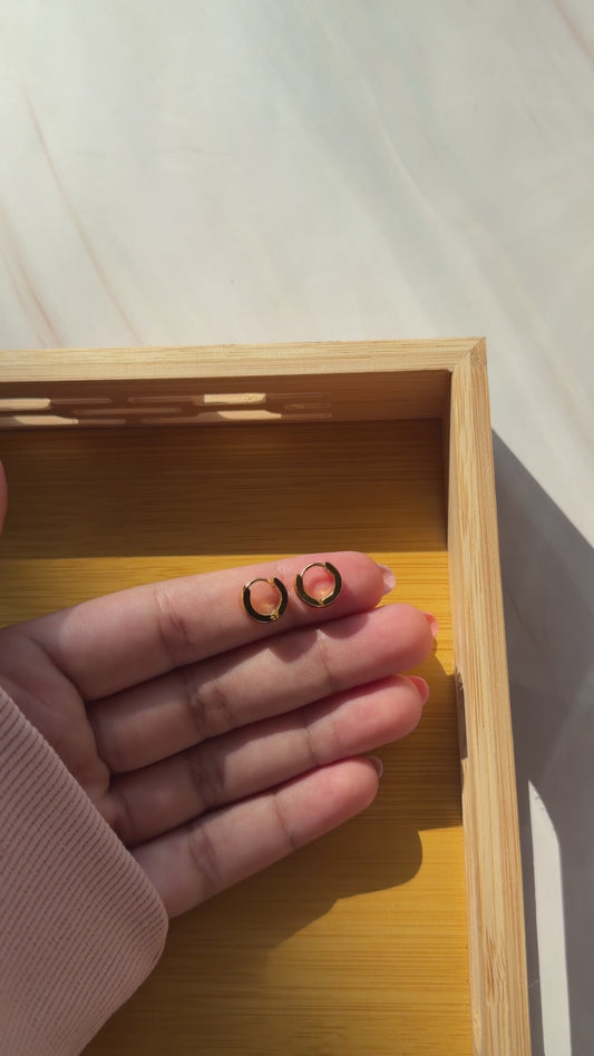 Mini Everyday Gold Hoops